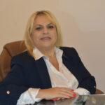 Laura Mirela Iusein: Cum Conduce Managerul Excelent Echipe și Afaceri în Creștere